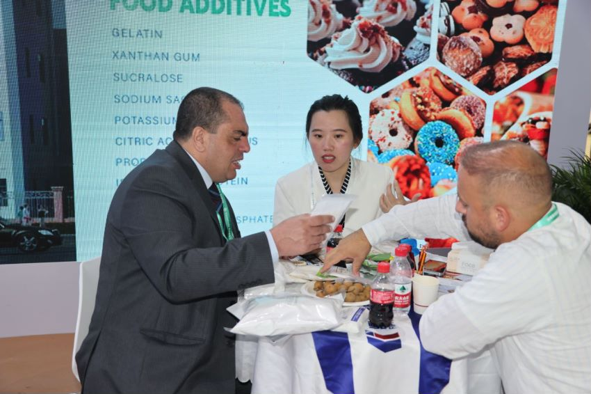 彩世界亮相上海CPHI